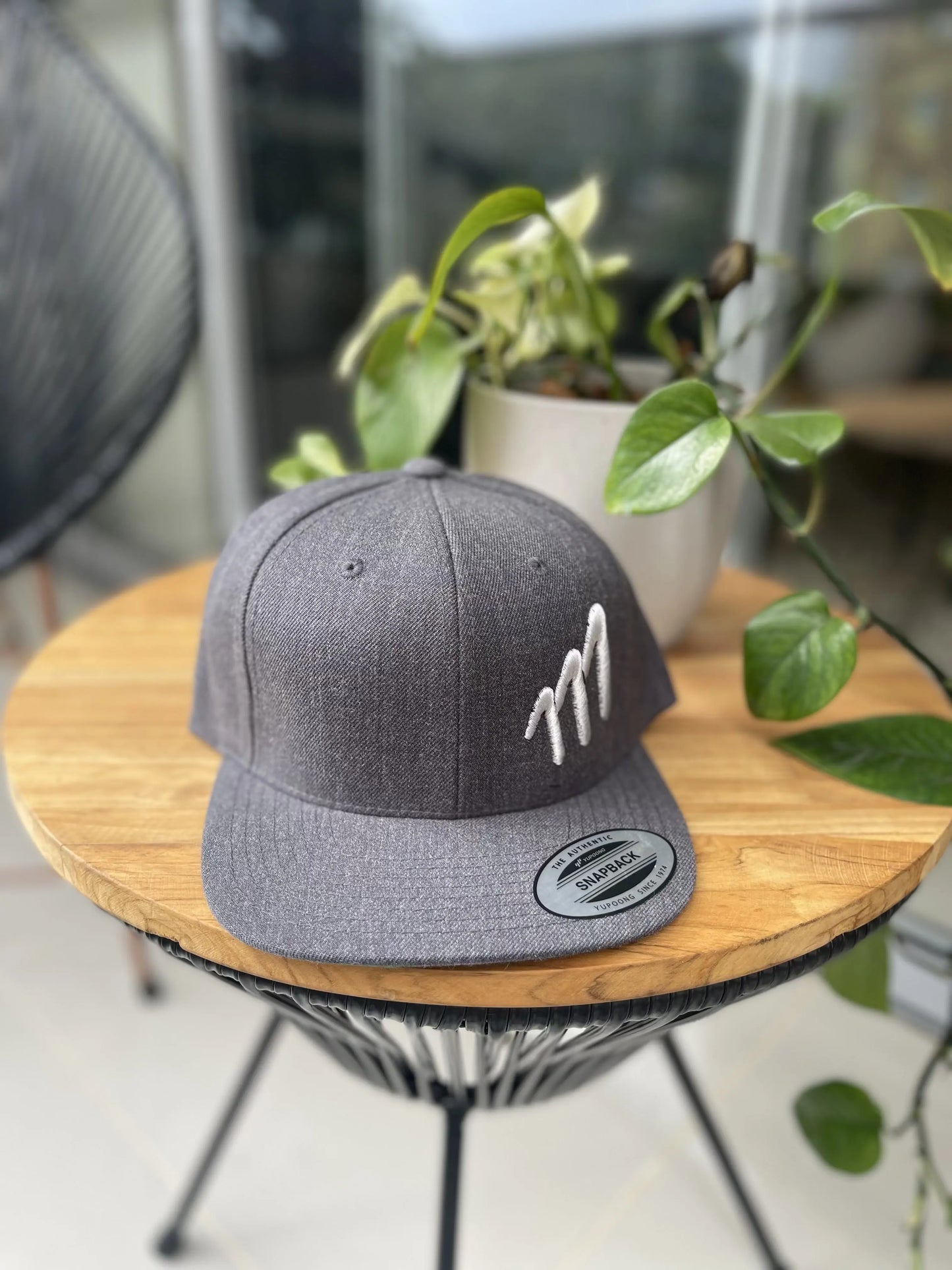 Gorra urbana gris 111 Cientonce